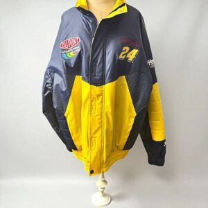 NASCAR / Chase Authentics DuPont Racing Vintage Jeff Gordon Jacket